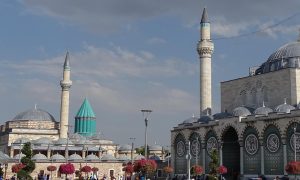 Konya - Mevlana Museum und (Selimiye) Sultan Selim Moschee